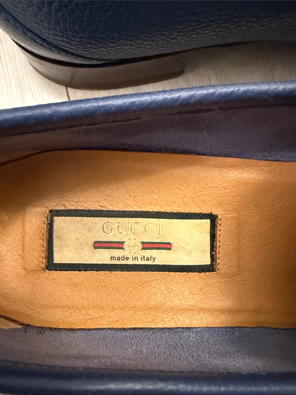 Men's Gucci Navy slip on leather Loafers. Classic Horsebit. Size 10 - Picture 5 of 6